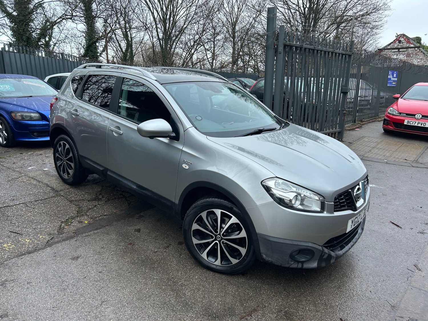 Used Nissan Qashqai 2012 for sale - 77207211: Photo 2