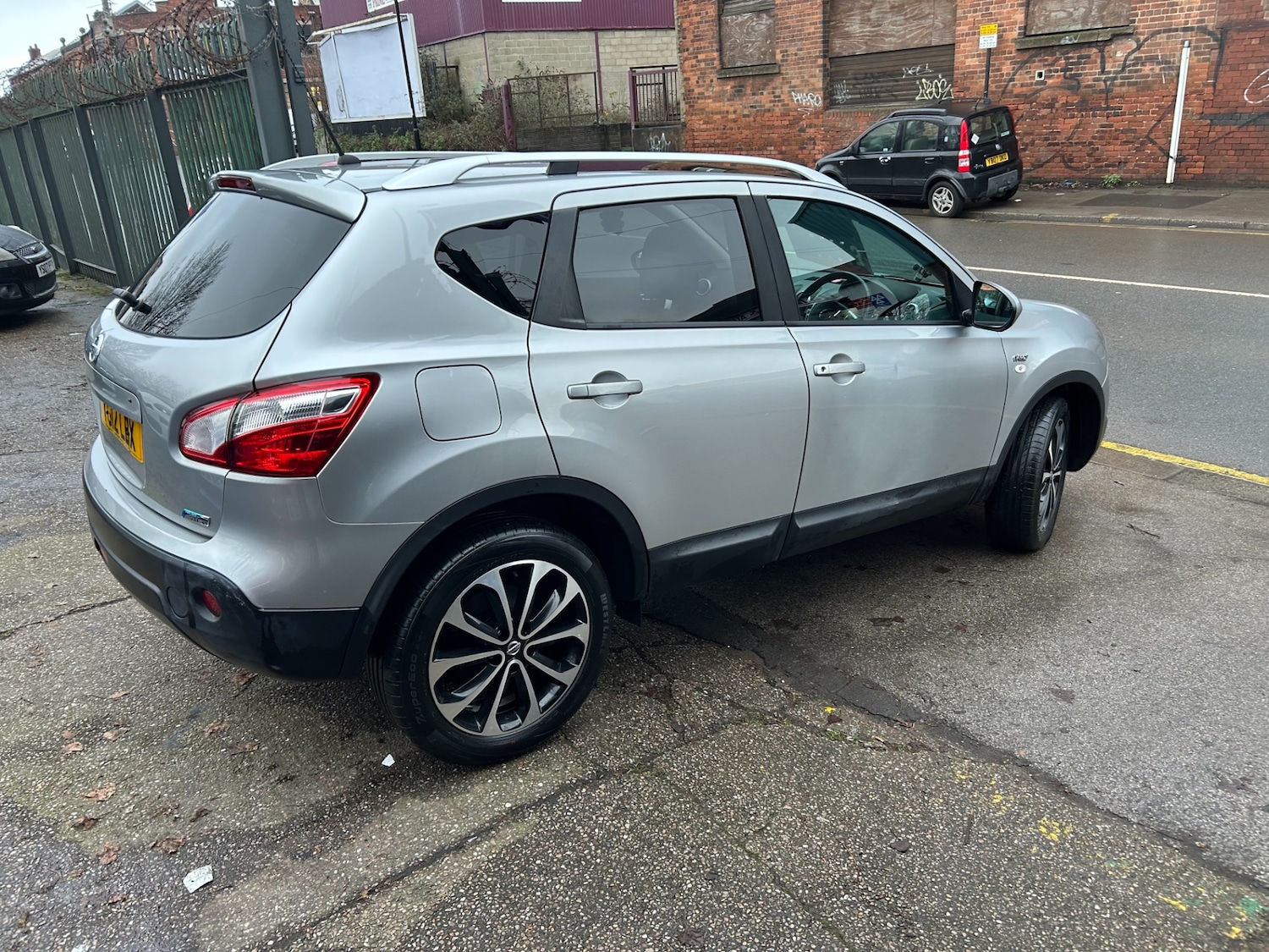 Used Nissan Qashqai 2012 for sale - 77207211: Photo 5