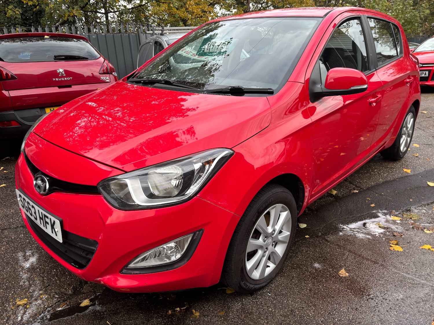 Used Hyundai i20 2013 for sale - 76426074: Photo 2