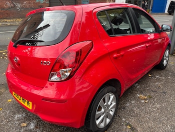 Used Hyundai i20 2013 for sale - 76426074: Photo