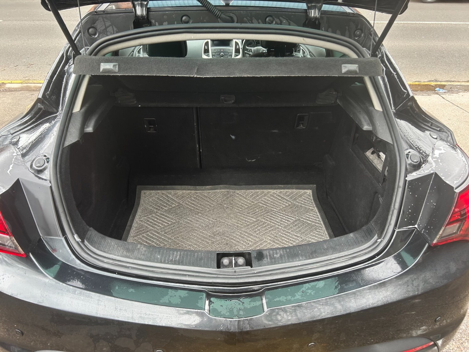 Used Vauxhall Astra GTC 2012 for sale - 78178054: Photo 8