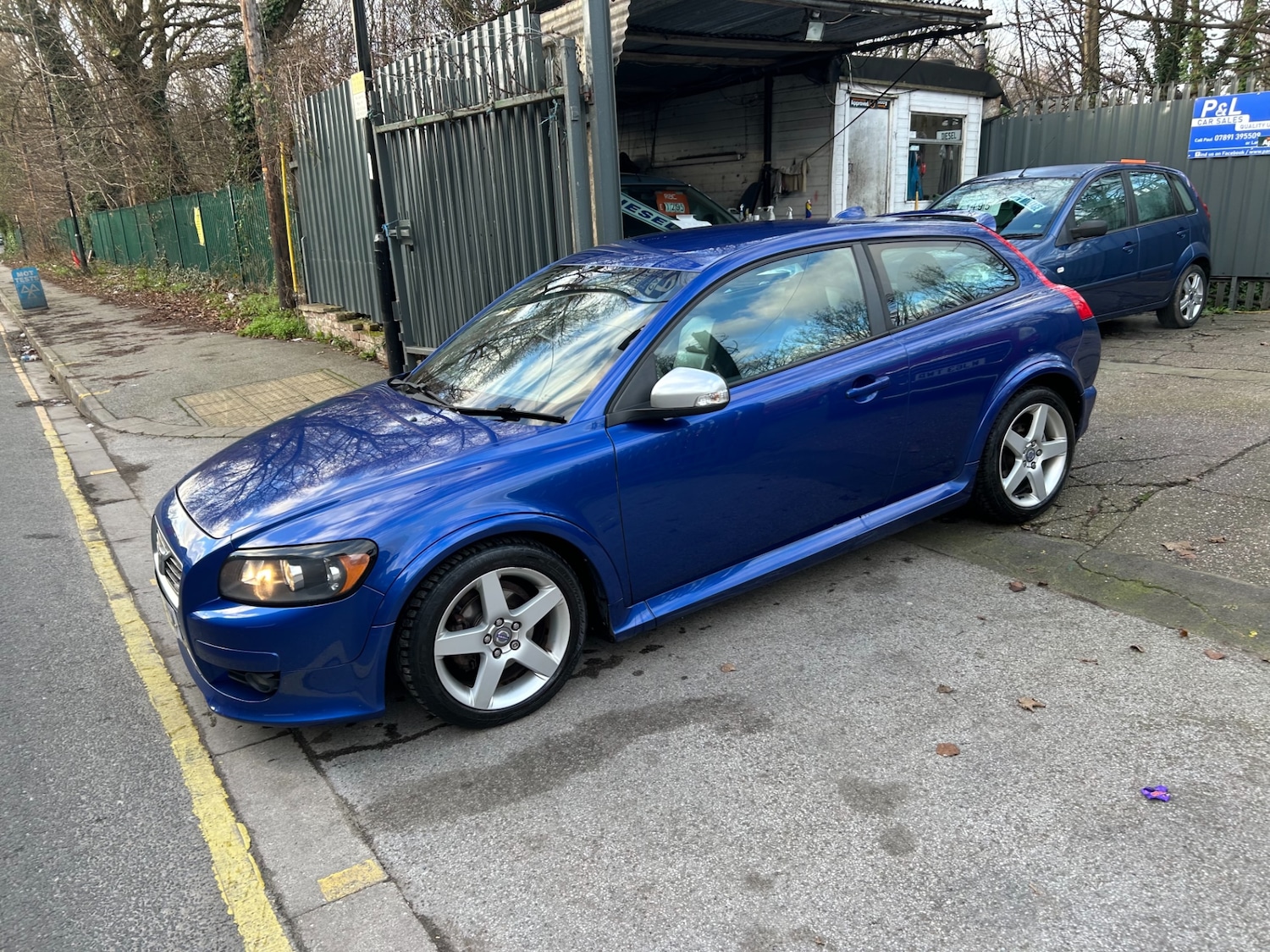 Used Volvo C30 2009 for sale - 77044768: Photo 3