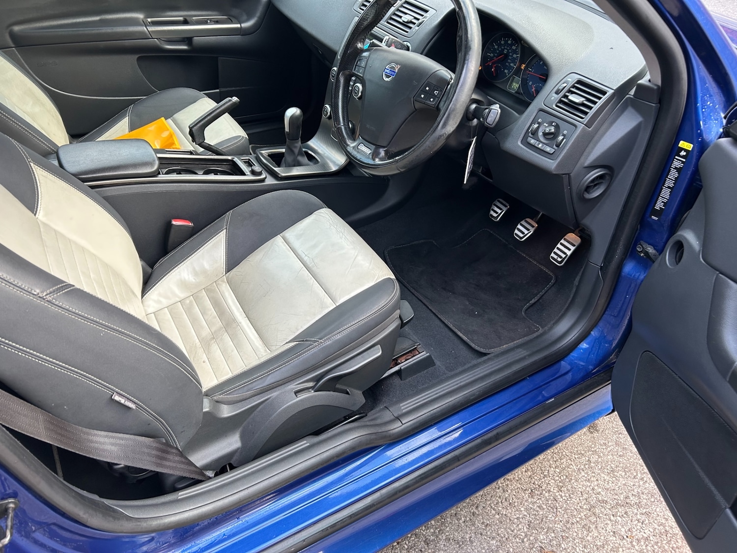 Used Volvo C30 2009 for sale - 77044768: Photo 7