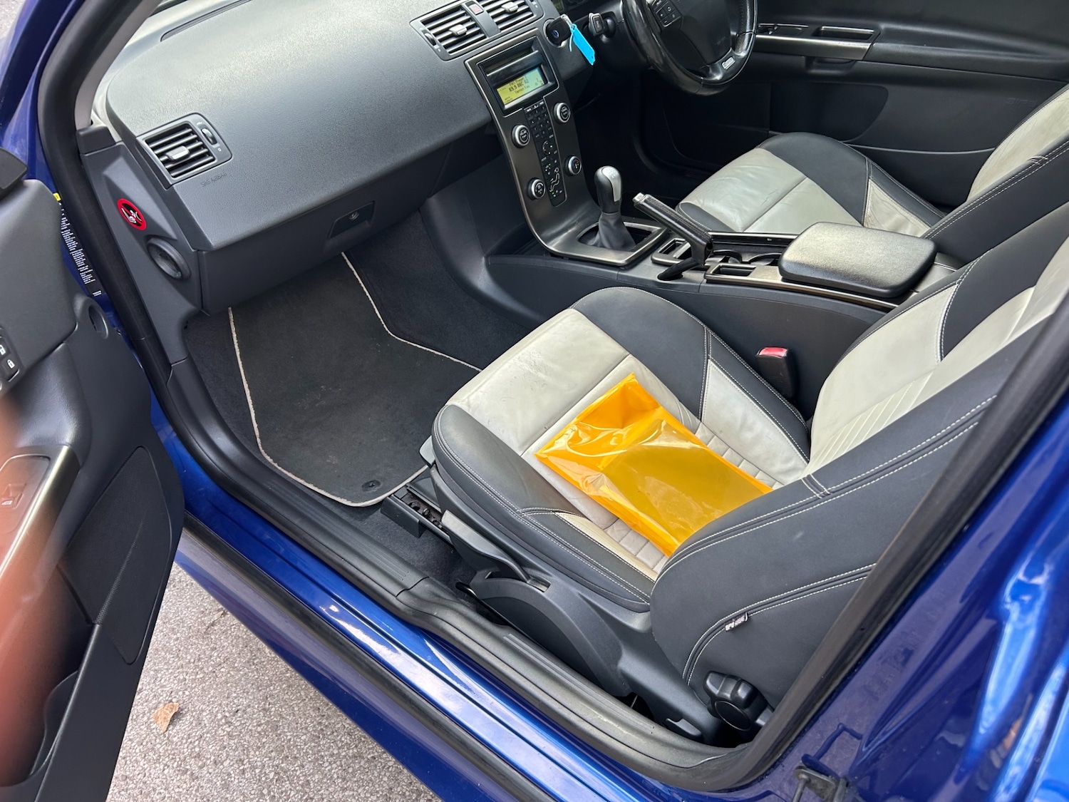 Used Volvo C30 2009 for sale - 77044768: Photo 8