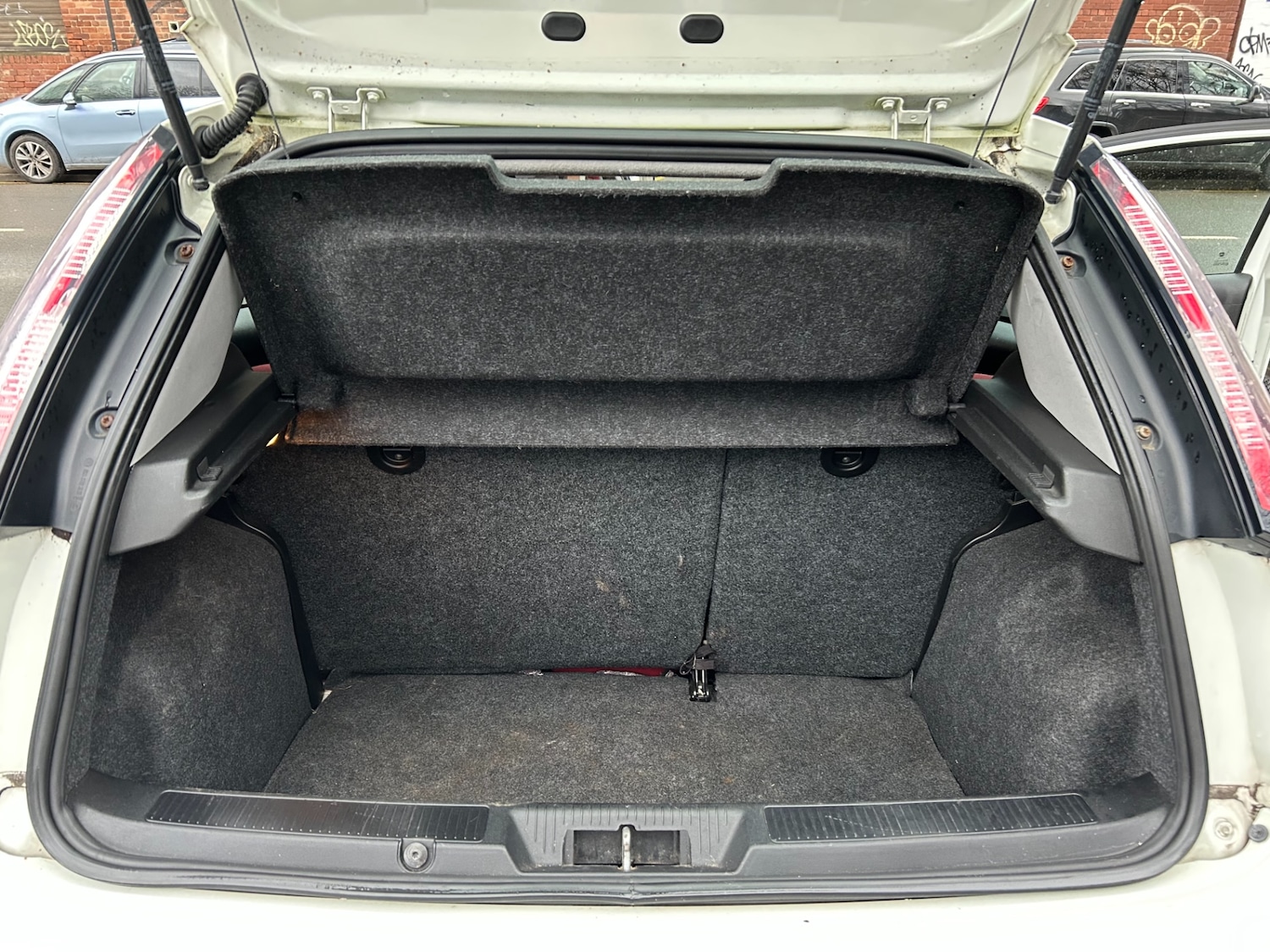 Used Fiat Punto 2012 for sale - 77296894: Photo 11