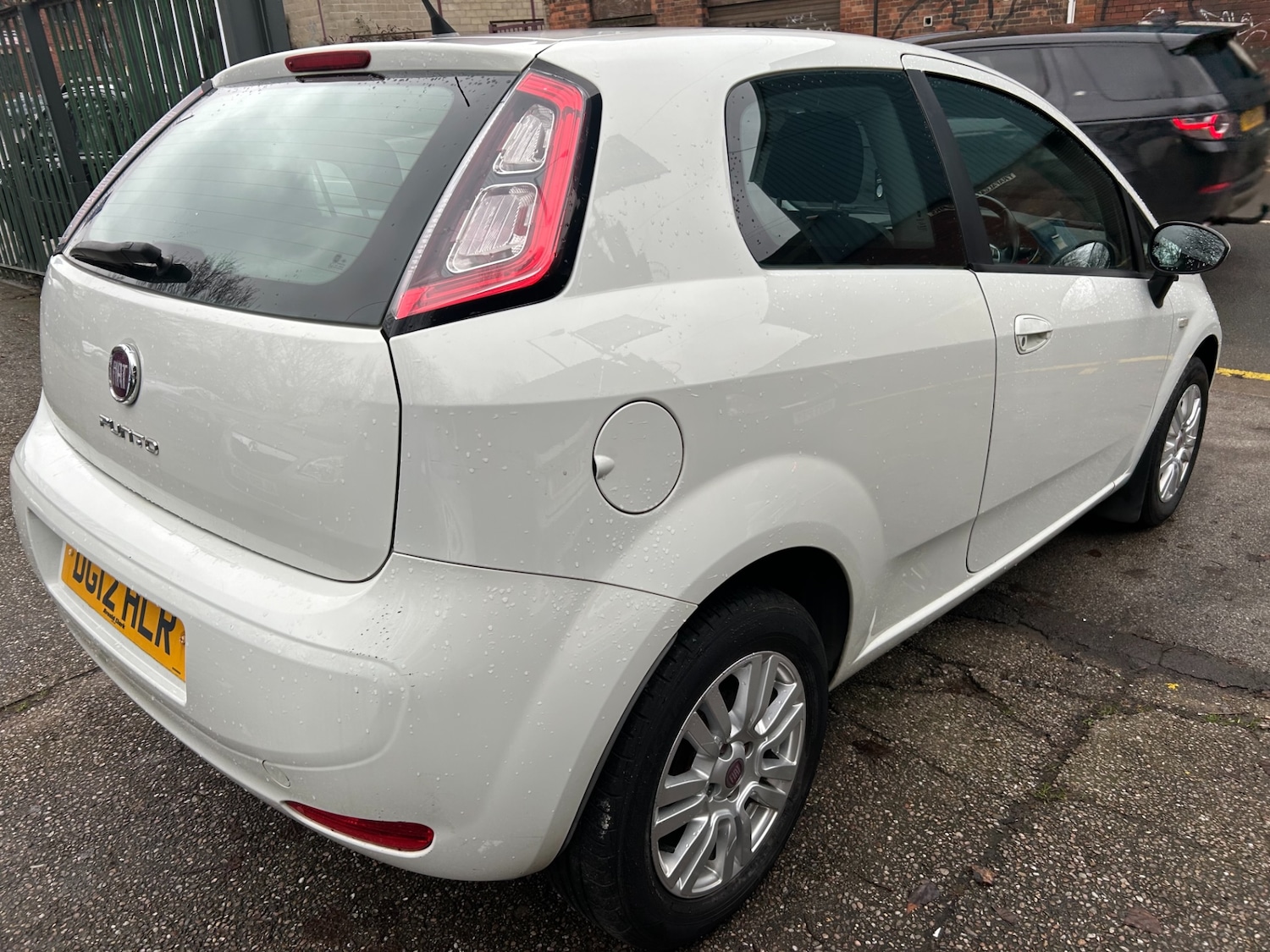 Used Fiat Punto 2012 for sale - 77296894: Photo 6