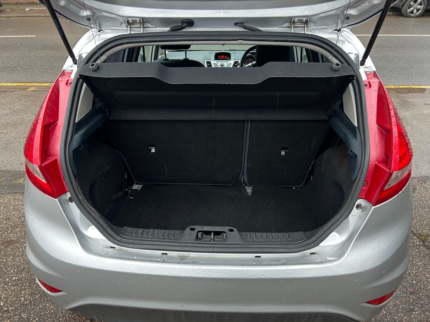 Used Ford Fiesta 2012 for sale - 77271077: Photo 10