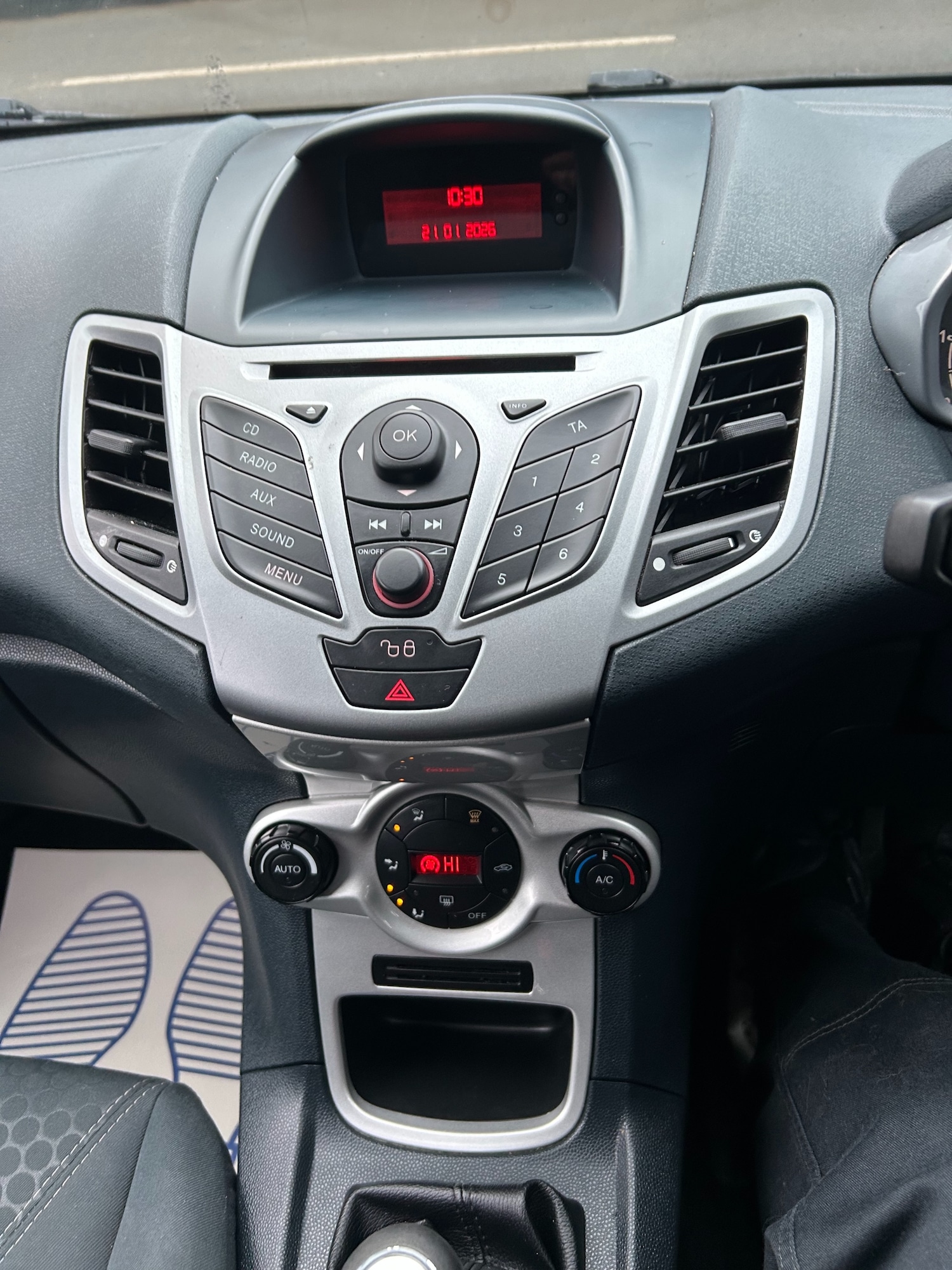 Used Ford Fiesta 2012 for sale - 77271077: Photo 13