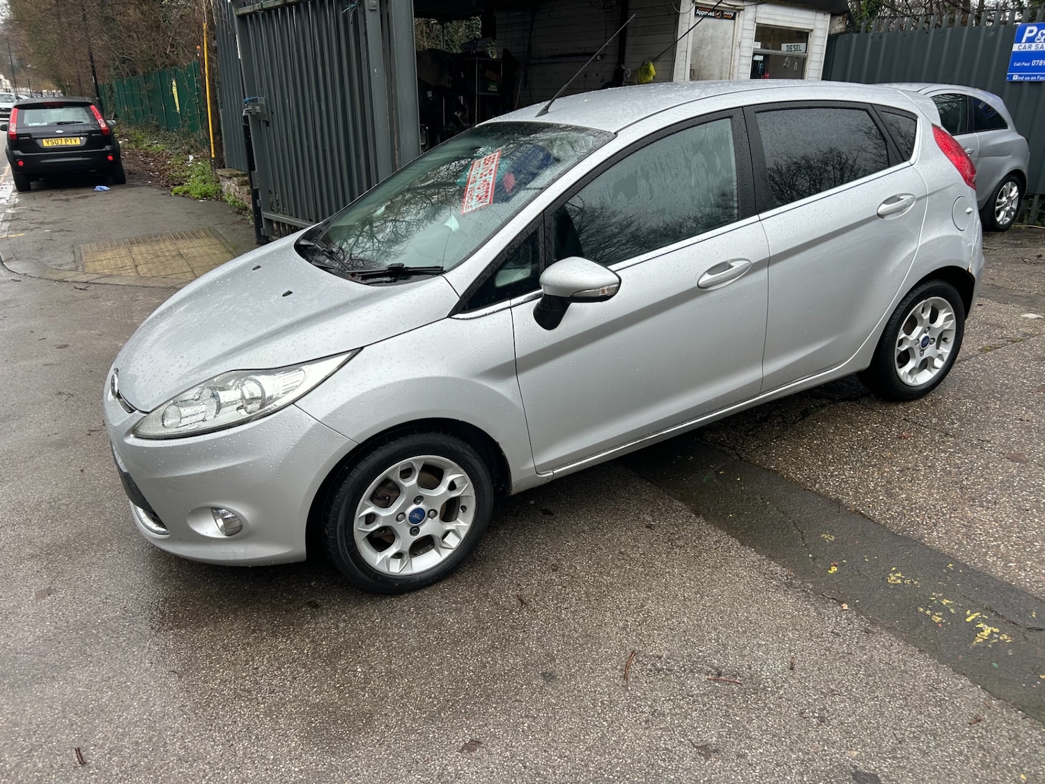 Used Ford Fiesta 2012 for sale - 77271077: Photo 3