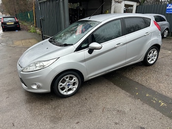 Used Ford Fiesta 2012 for sale - 77271077: Photo