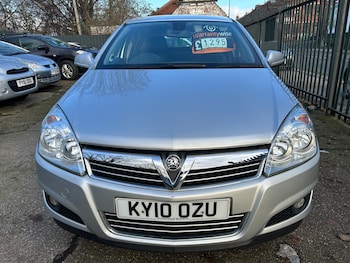 Used Vauxhall Astra 2010 for sale - 77311327: Photo