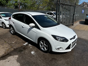 Used Ford Focus 2014 for sale - 78386107: Photo