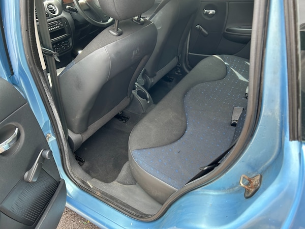 Used Citroen C3 2006 for sale - 75638260: Photo 10
