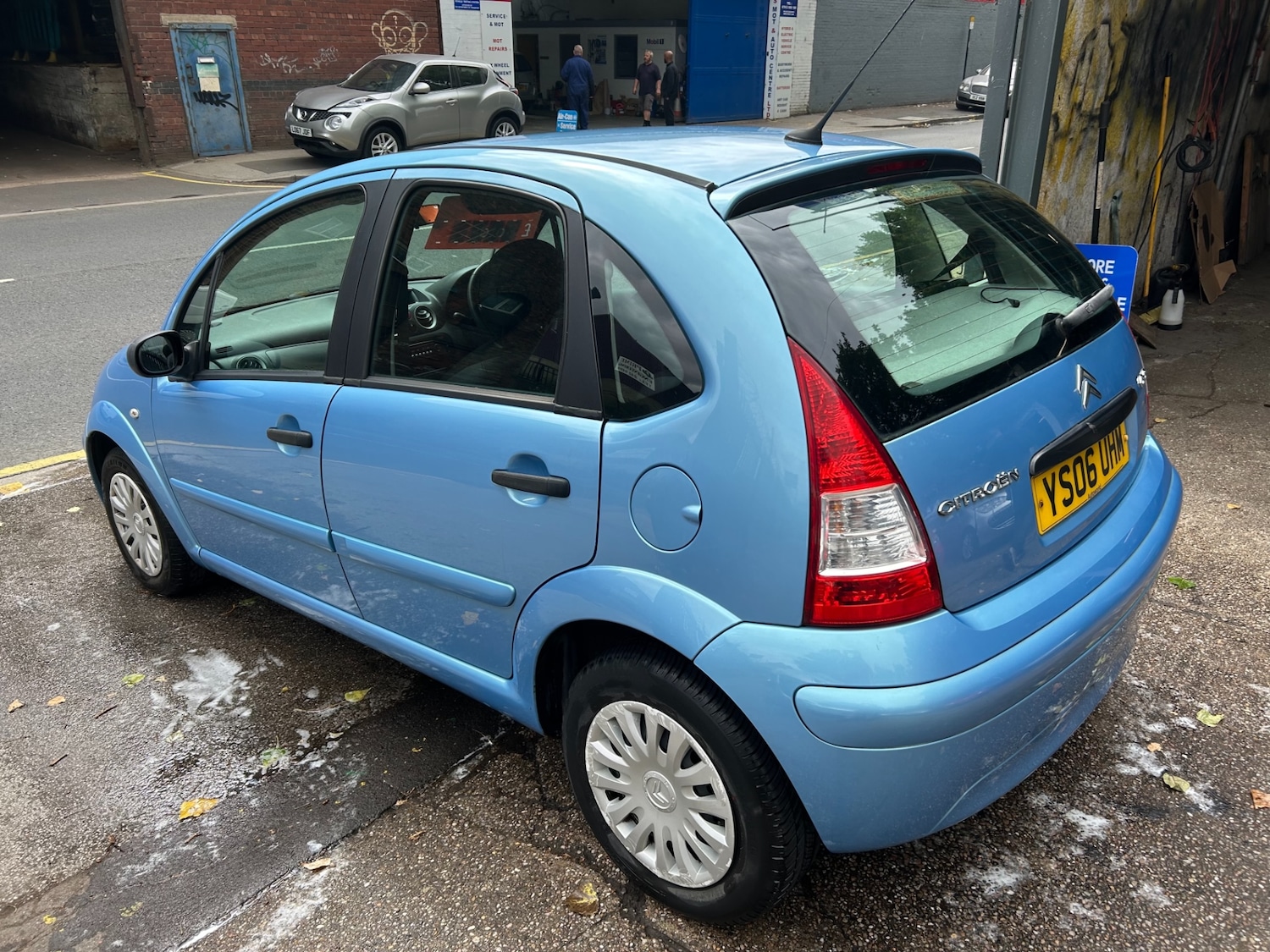 Vehicle 4
