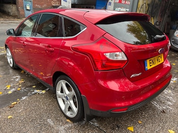 Used Ford Focus 2011 for sale - 76450475: Photo