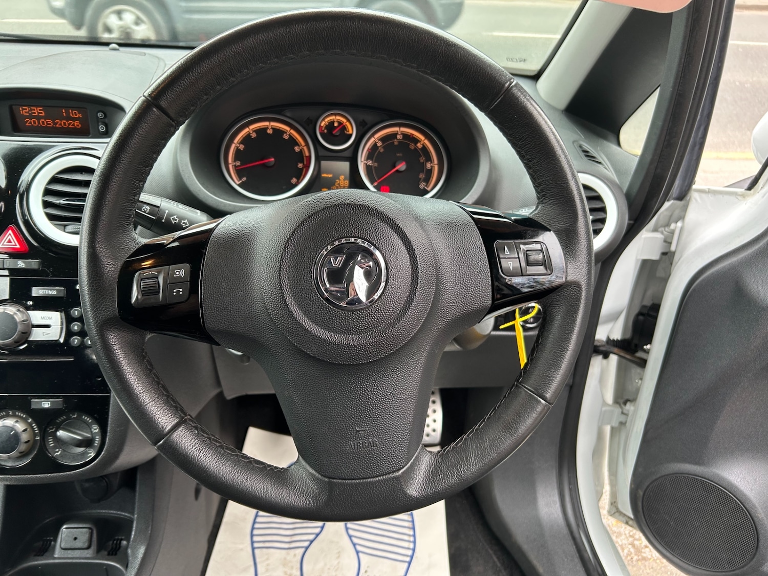 Used Vauxhall Corsa 2013 for sale - 77962498: Photo 9