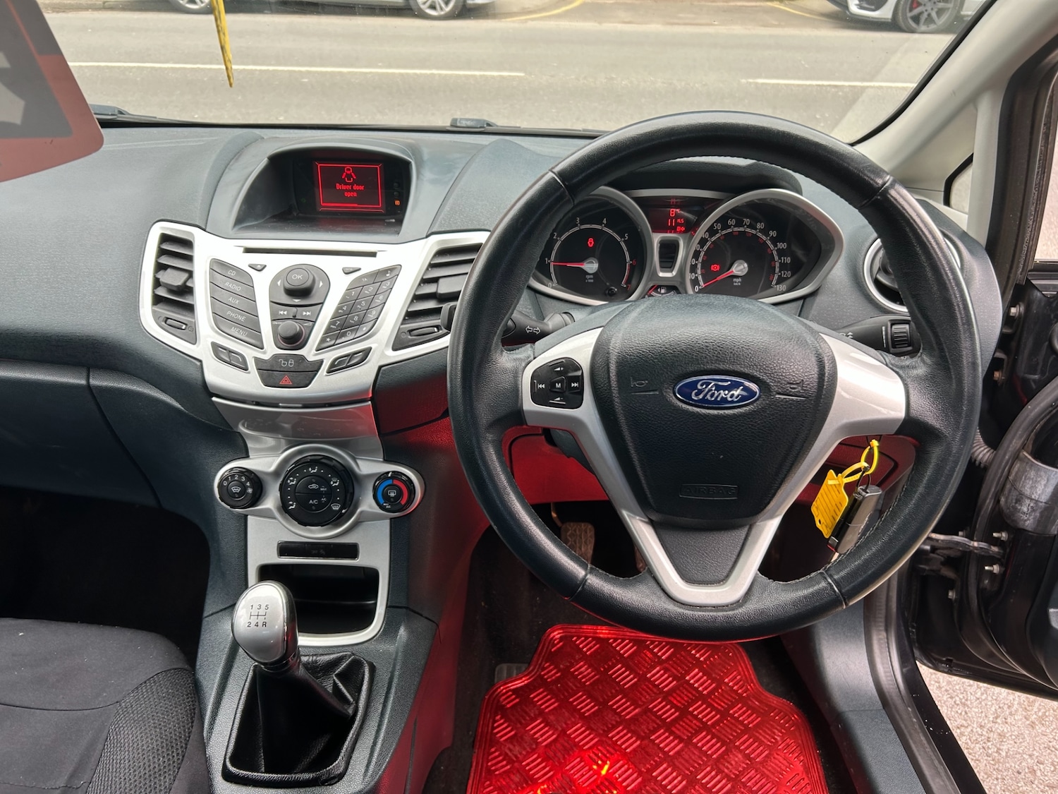 Used Ford Fiesta 2012 for sale - 77873355: Photo 10