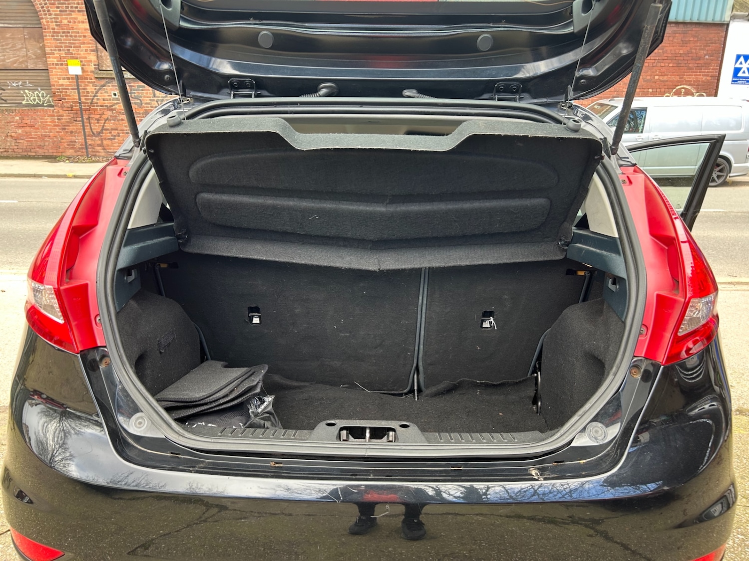 Used Ford Fiesta 2012 for sale - 77873355: Photo 13