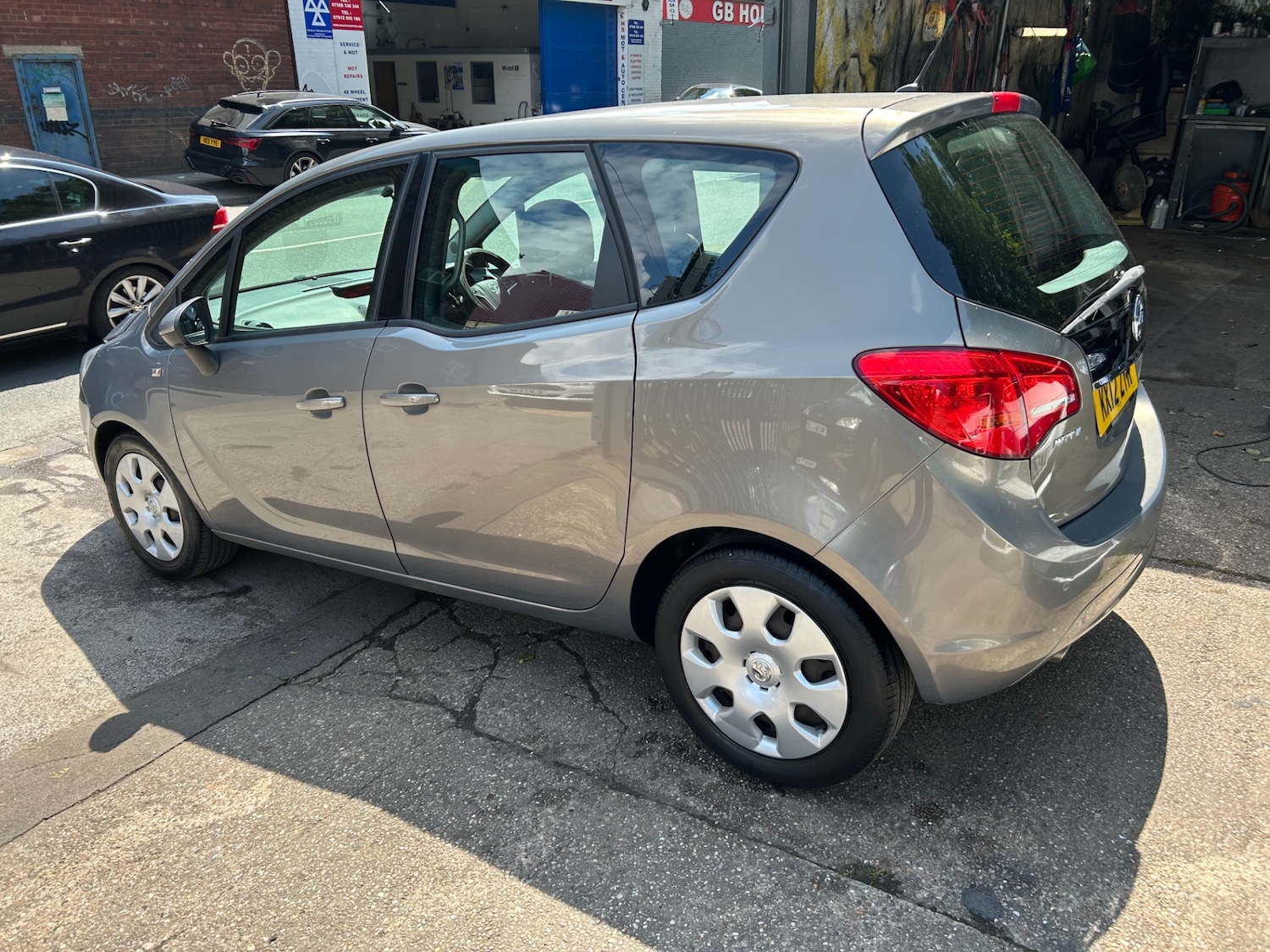Vehicle 5