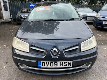 Used Renault Megane 2009 for sale - 76220338: Photo 2