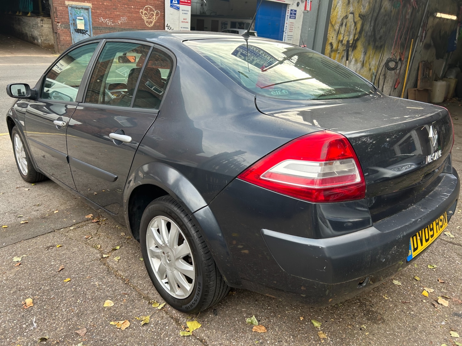 Used Renault Megane 2009 for sale - 76220338: Photo 4
