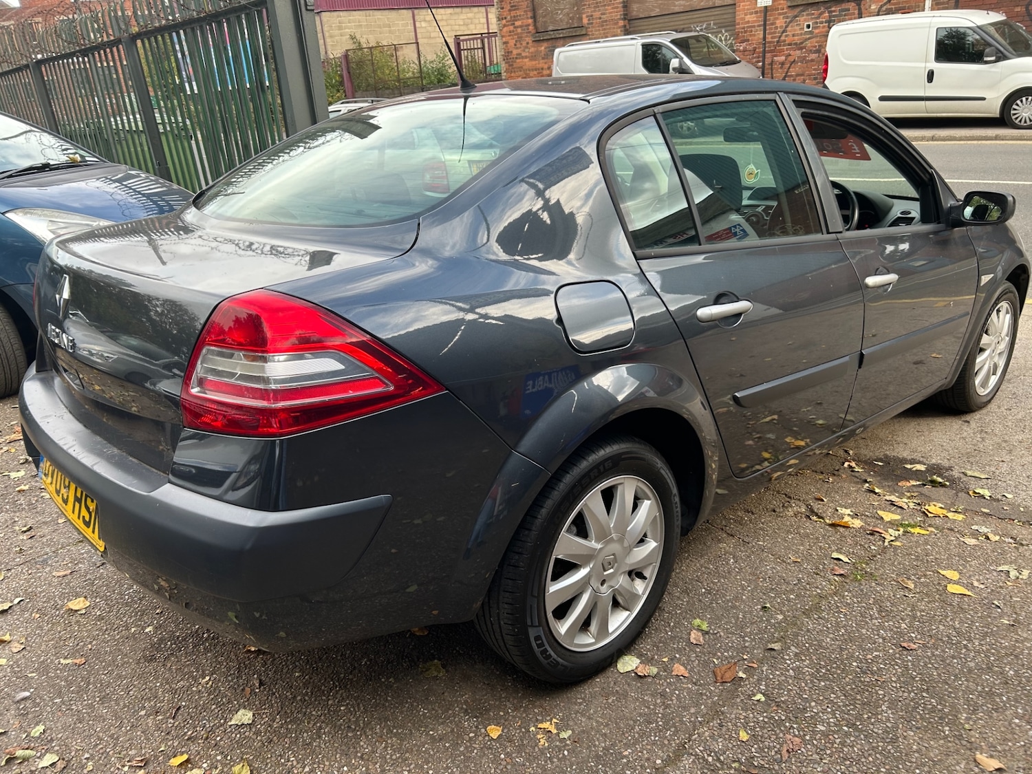 Used Renault Megane 2009 for sale - 76220338: Photo 6