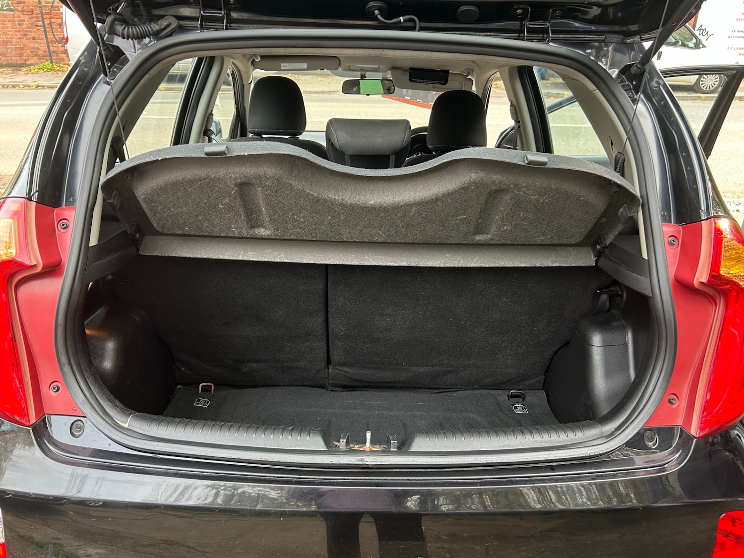 Used Kia Picanto 2011 for sale - 76492129: Photo 13