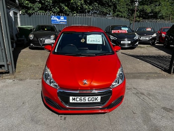 Used Peugeot 208 2015 for sale - 78686147: Photo