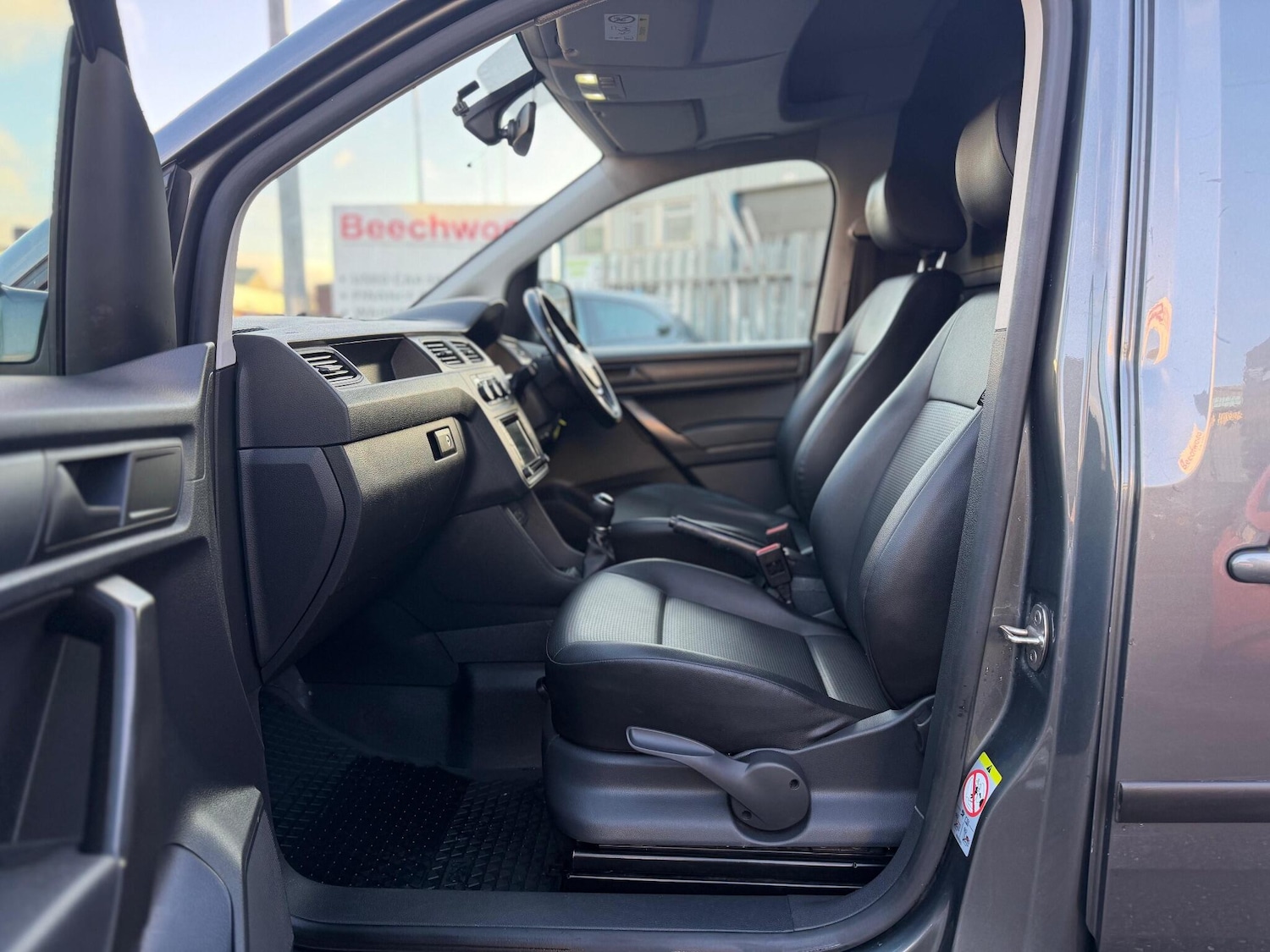 Used Volkswagen Caddy Maxi 2017 for sale - 77345598: Photo 18