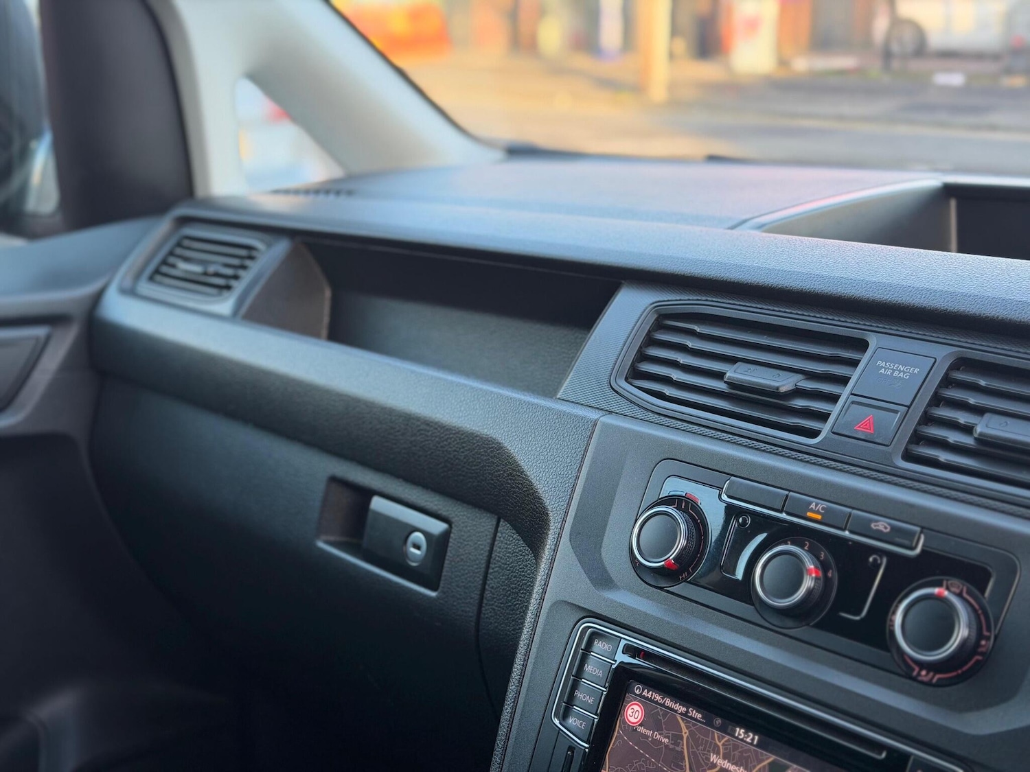 Used Volkswagen Caddy Maxi 2017 for sale - 77345598: Photo 24