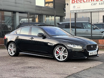 Used Jaguar XE 2015 for sale - 77040988: Photo