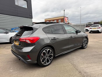 Used Ford Focus 2020 for sale - 78058596: Photo