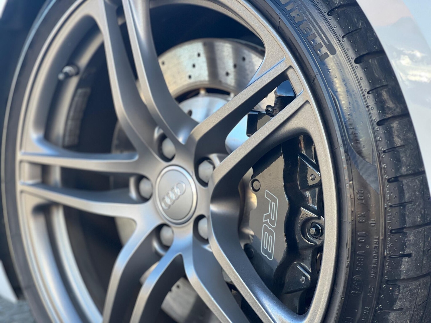 Used Audi R8 2011 for sale - 77799075: Photo 26