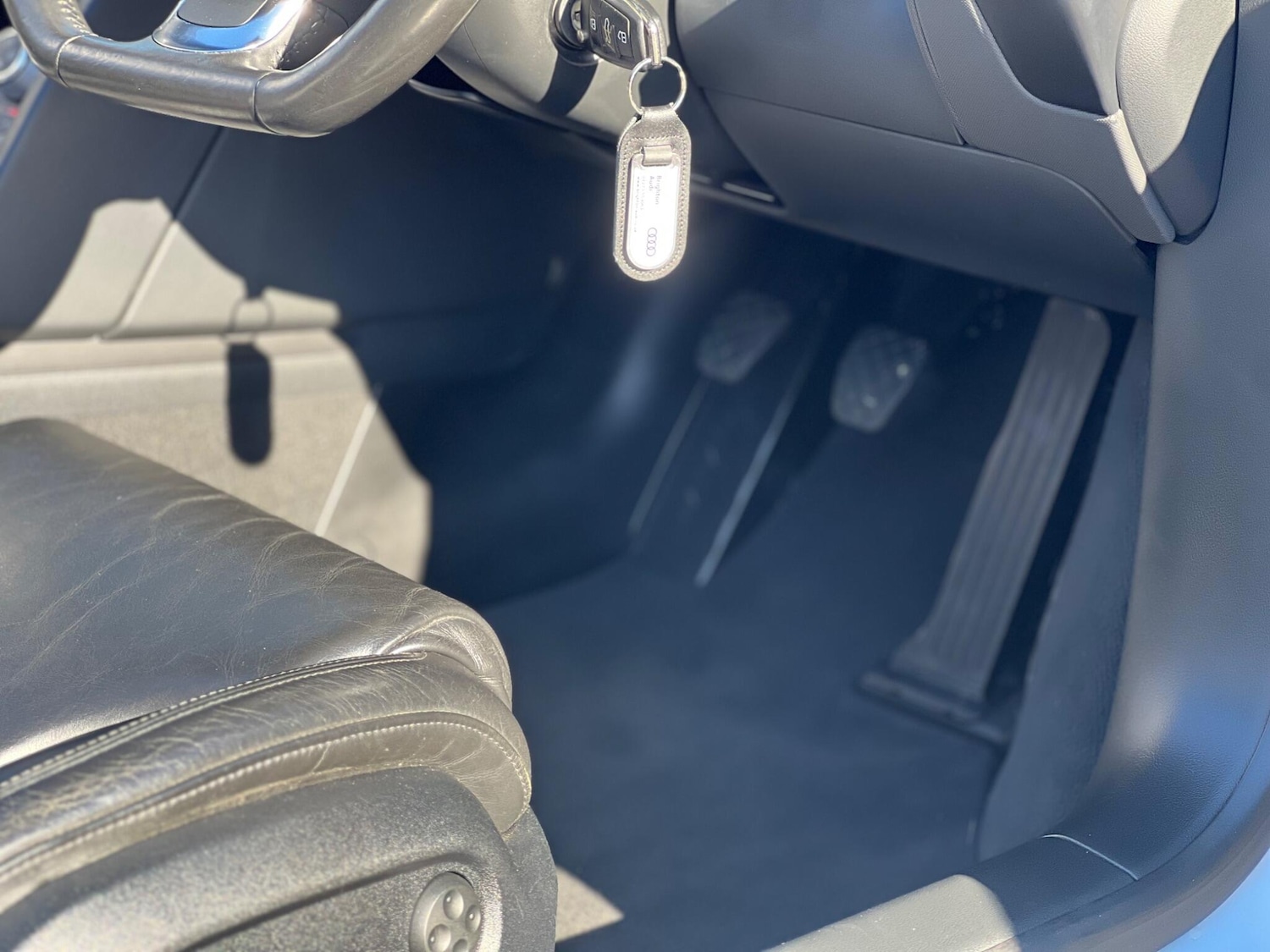 Used Audi R8 2011 for sale - 77799075: Photo 38