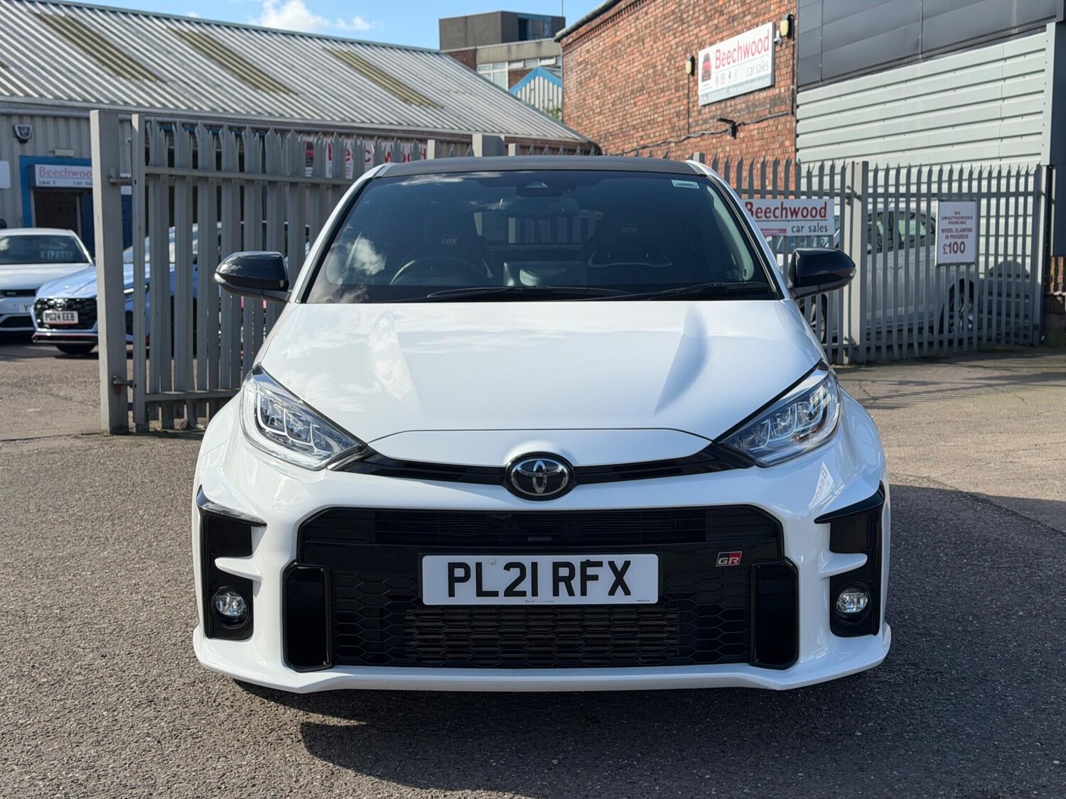 Used Toyota Yaris 2021 for sale - 77909574: Photo 11