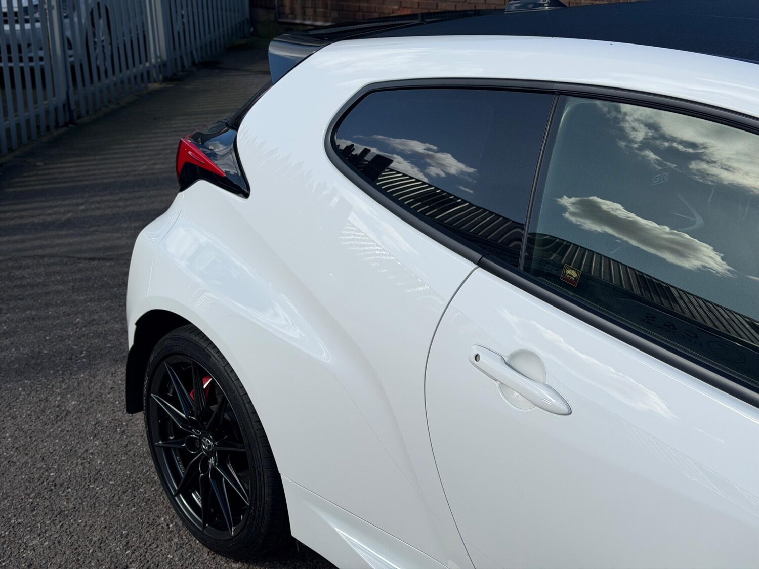 Used Toyota Yaris 2021 for sale - 77909574: Photo 19