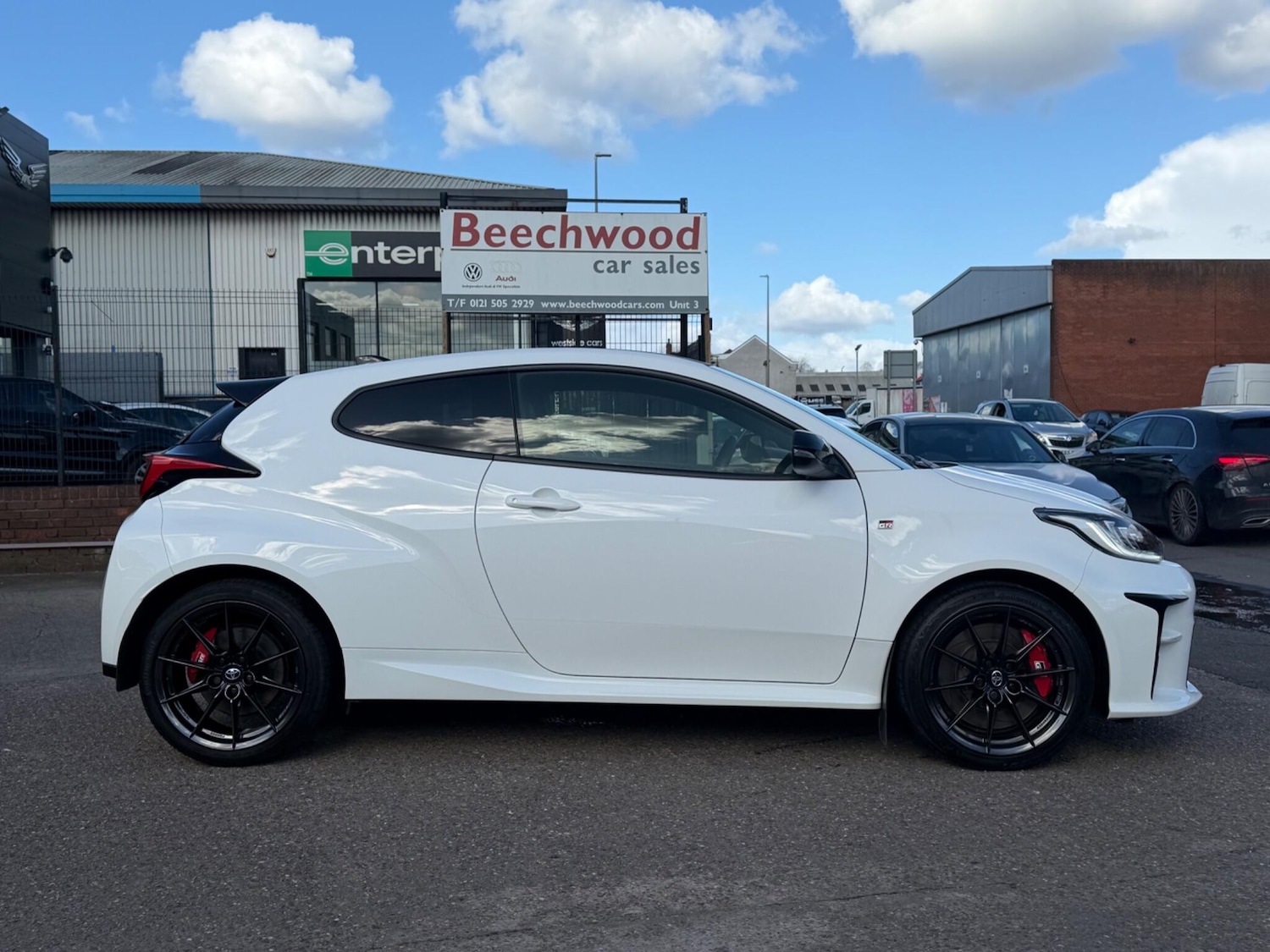 Used Toyota Yaris 2021 for sale - 77909574: Photo 3