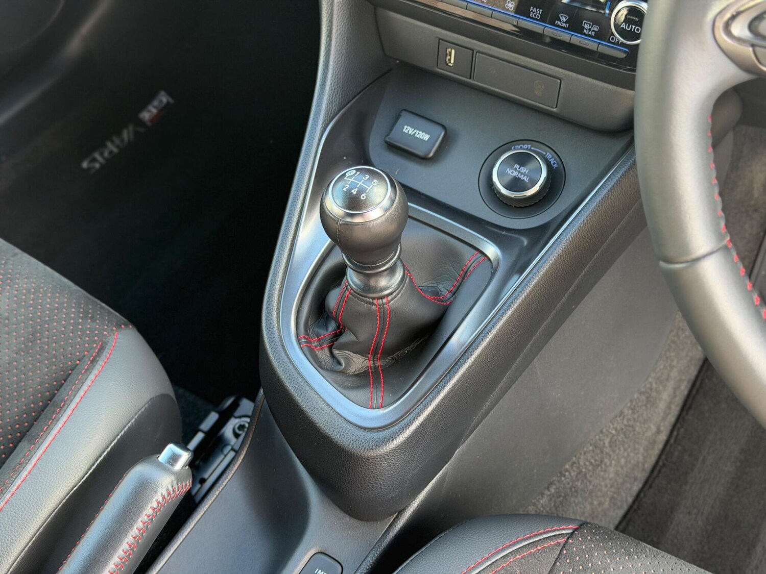 Used Toyota Yaris 2021 for sale - 77909574: Photo 33