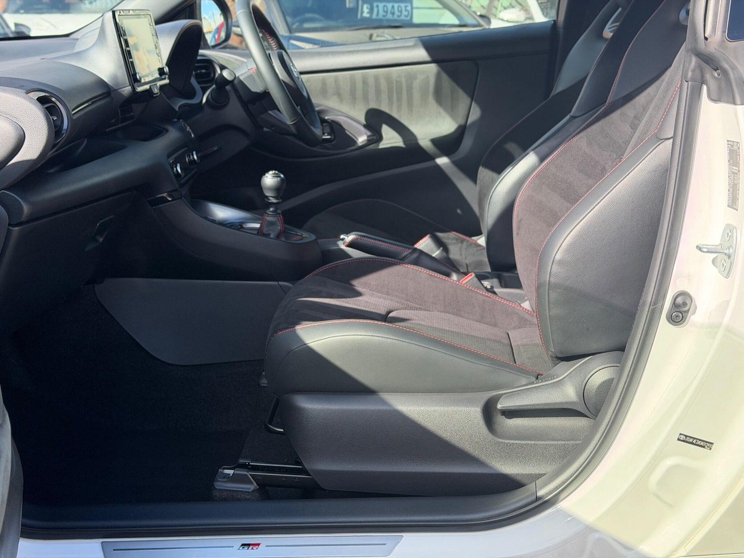 Used Toyota Yaris 2021 for sale - 77909574: Photo 38