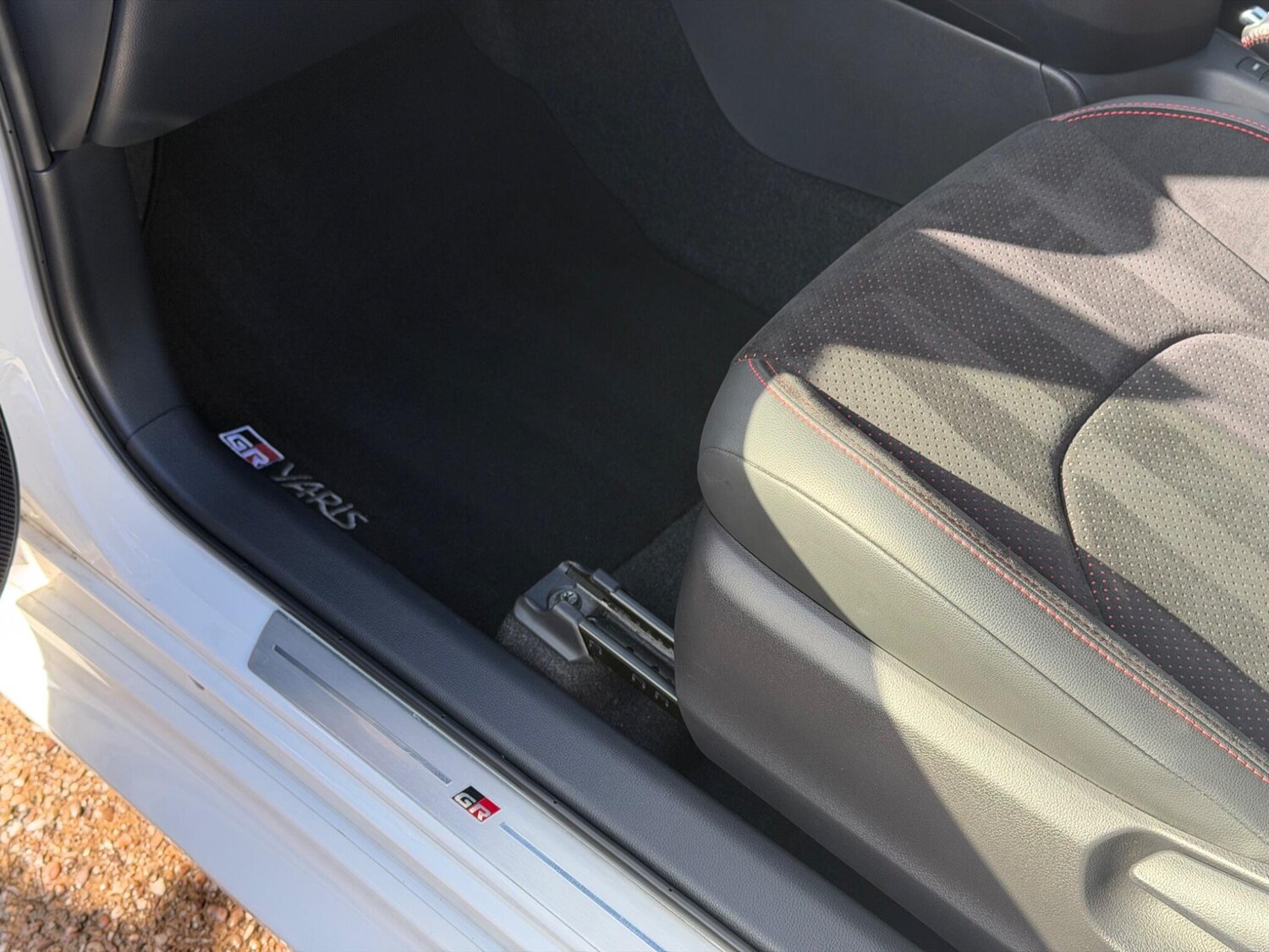 Used Toyota Yaris 2021 for sale - 77909574: Photo 42