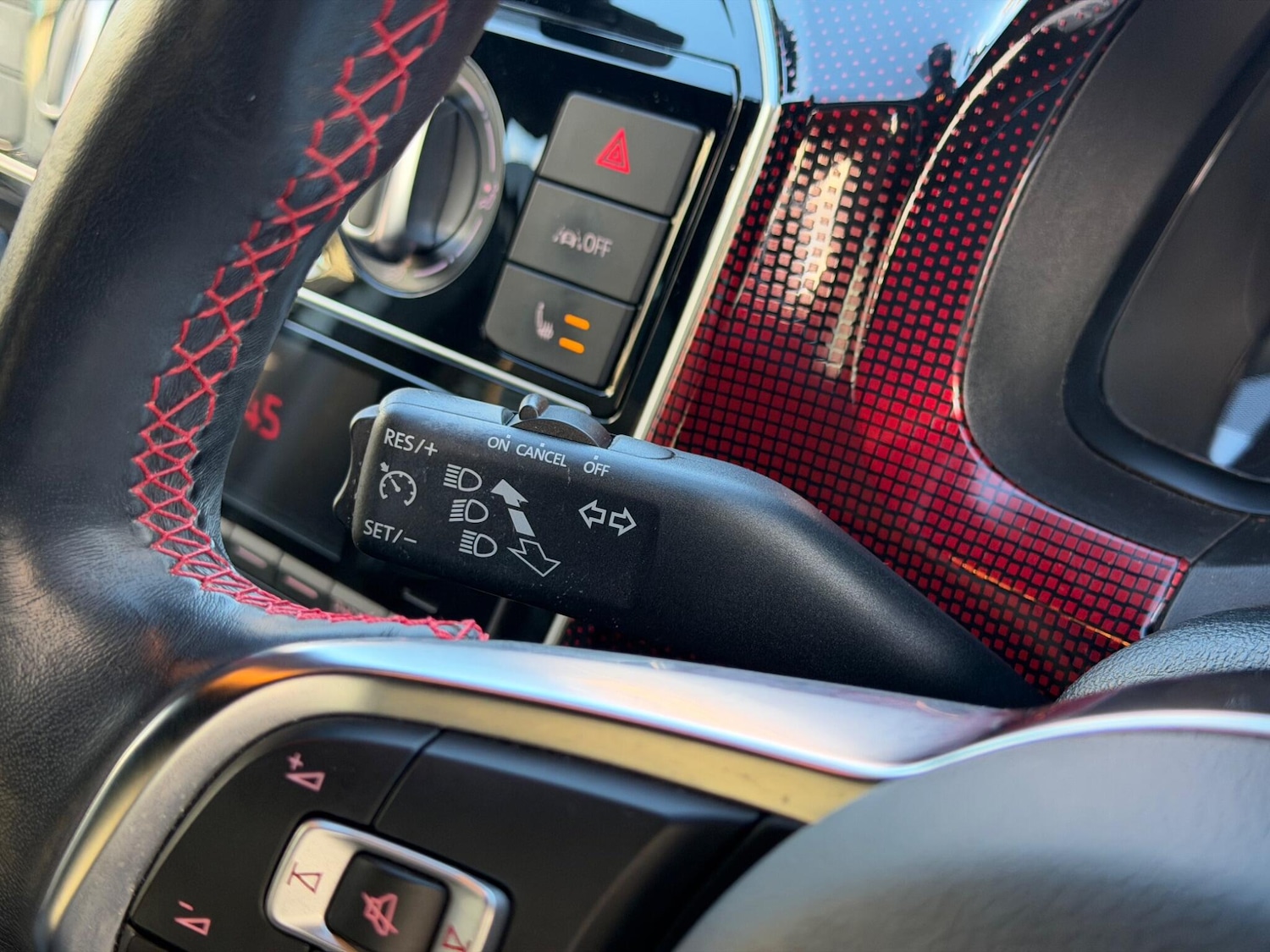 Used Volkswagen up! 2020 for sale - 77237678: Photo 25