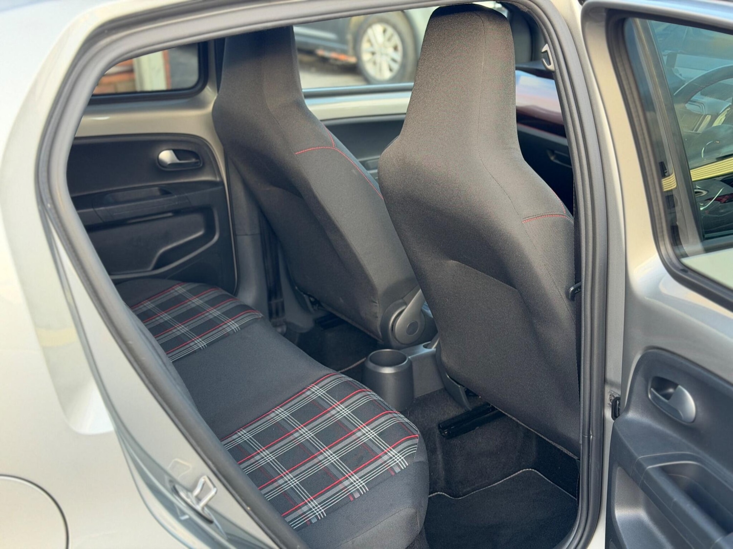 Used Volkswagen up! 2020 for sale - 77237678: Photo 27