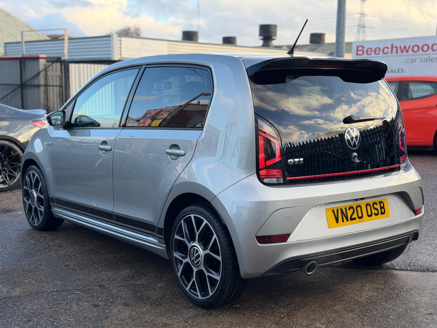 Used Volkswagen up! 2020 for sale - 77237678: Photo 5