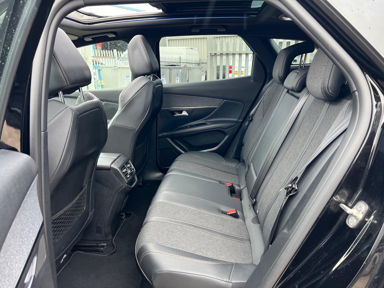 Used Peugeot 3008 2020 for sale - 77039681: Photo 14