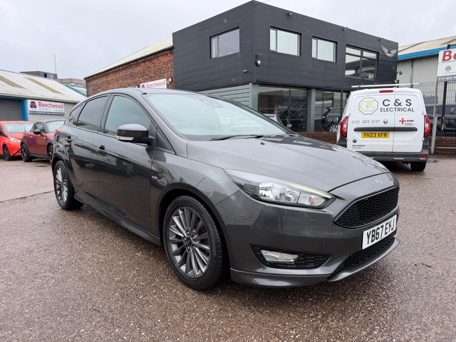 Used Ford Focus 2017 for sale - 78046956: Photo 3