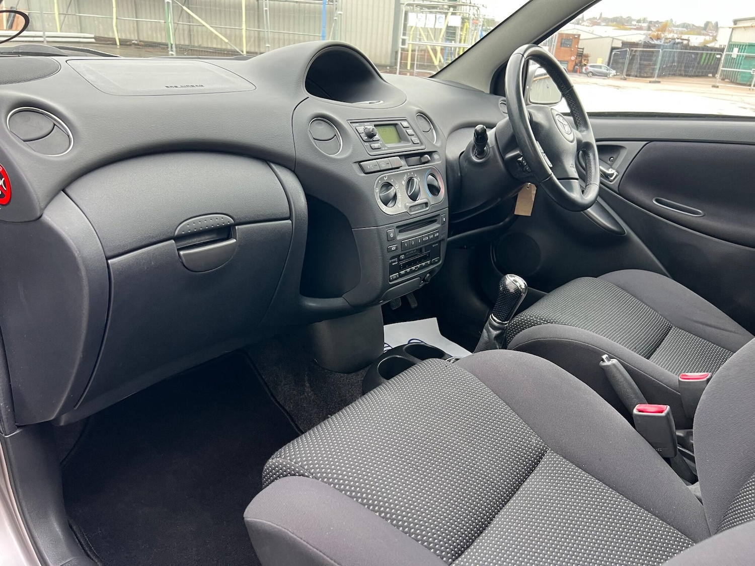 Used Toyota Yaris 2005 for sale - 77039898: Photo 17