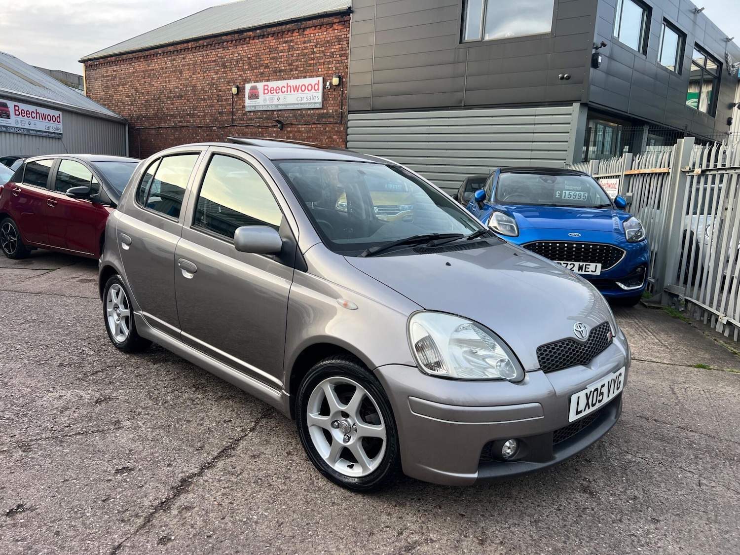 Used Toyota Yaris 2005 for sale - 77039898: Photo 3