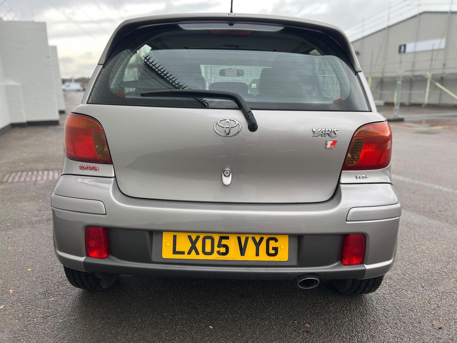 Used Toyota Yaris 2005 for sale - 77039898: Photo 40