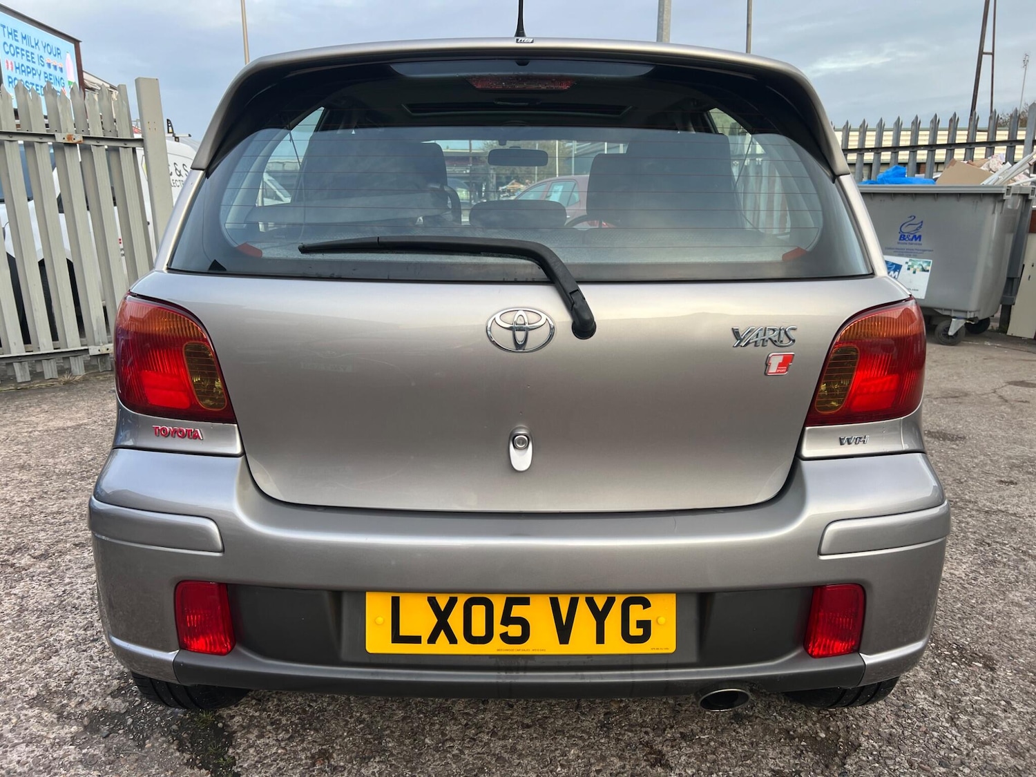 Used Toyota Yaris 2005 for sale - 77039898: Photo 7