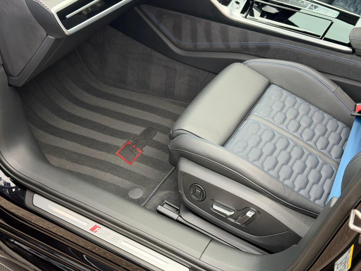 Used Audi RS6 Avant for sale - 77799175: Photo 44